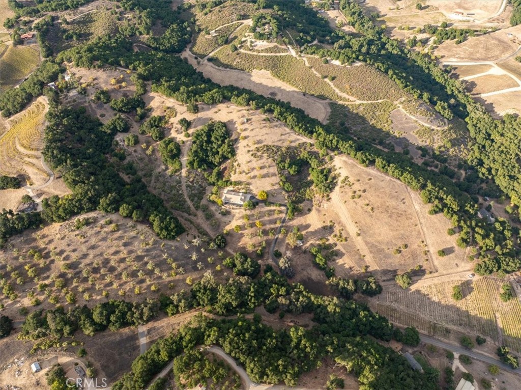 4242 Las Tablas Willow Creek Road