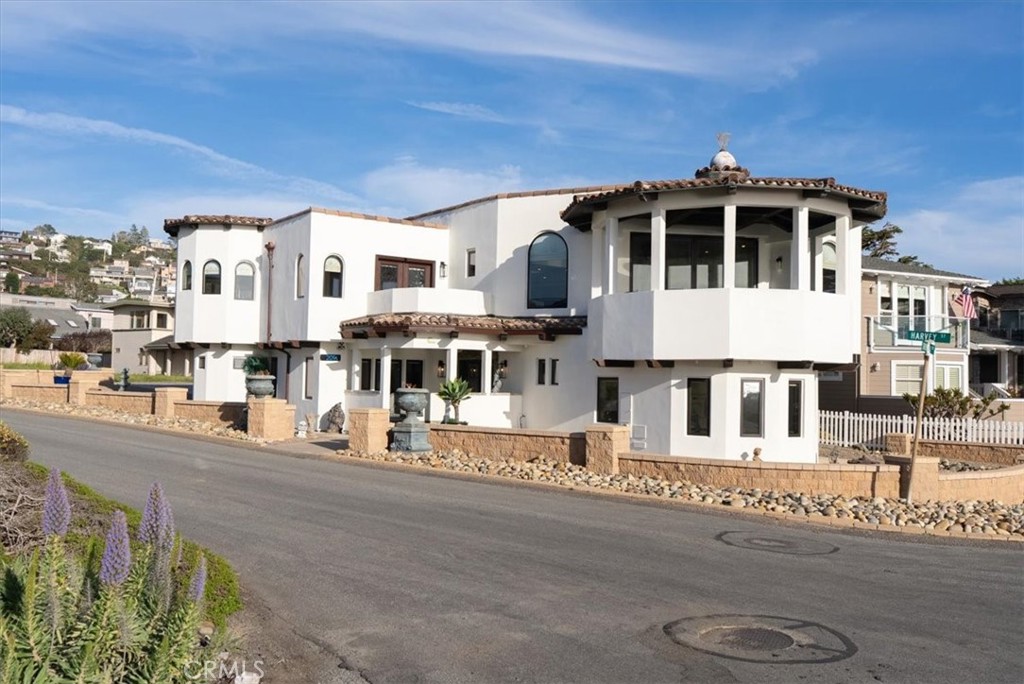 2090 Sherwood