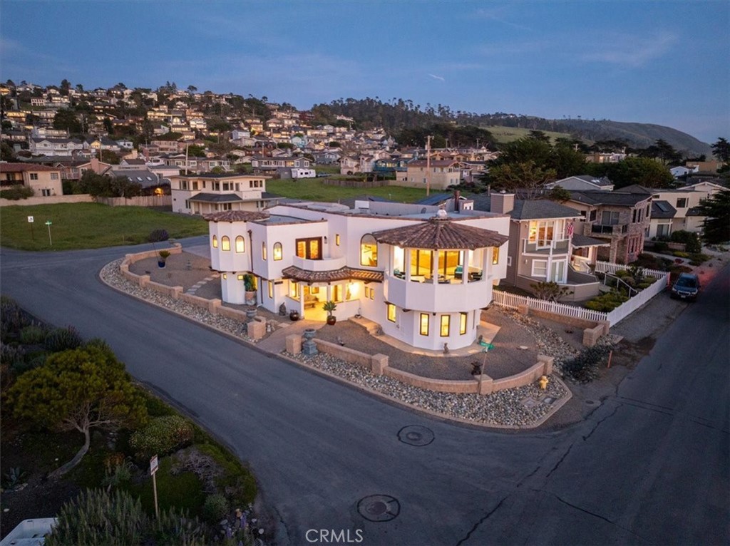 2090 Sherwood