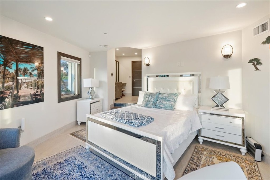 2090 Sherwood