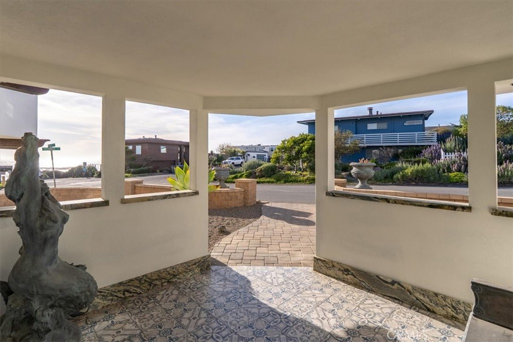 2090 Sherwood