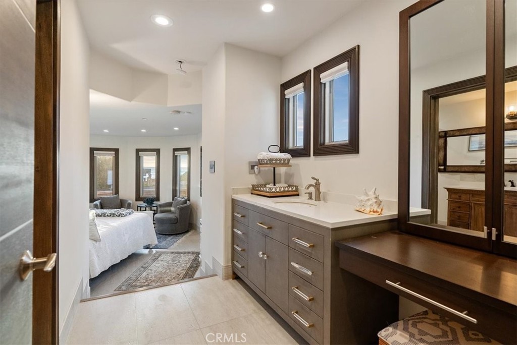 2090 Sherwood