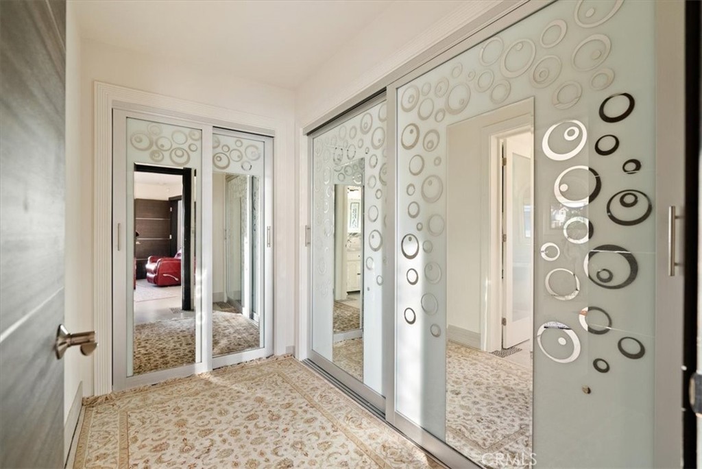 2090 Sherwood