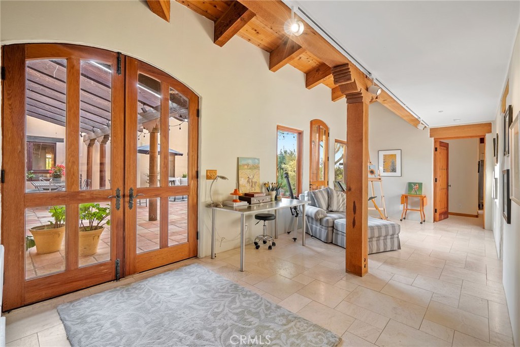7010 Wilderness Lane