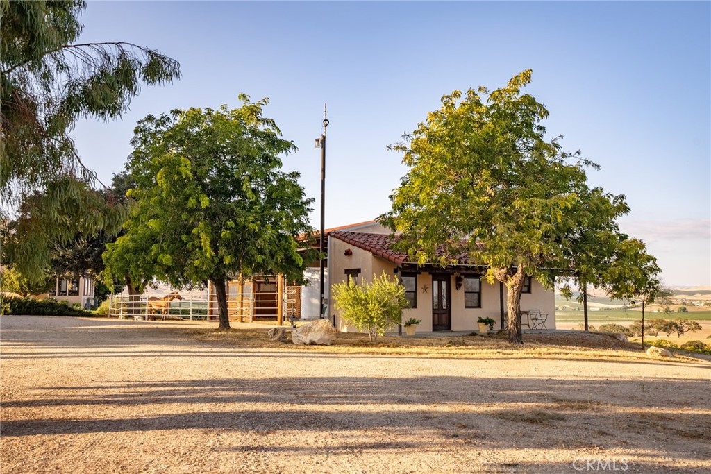 7010 Wilderness Lane