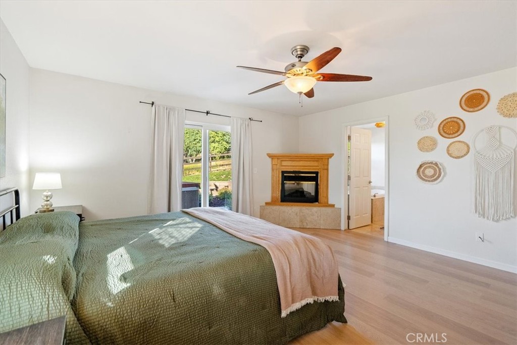 6275 Twin Canyon
