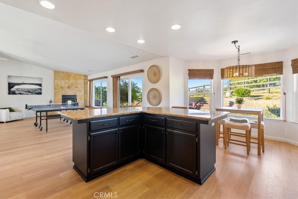 6275 Twin Canyon