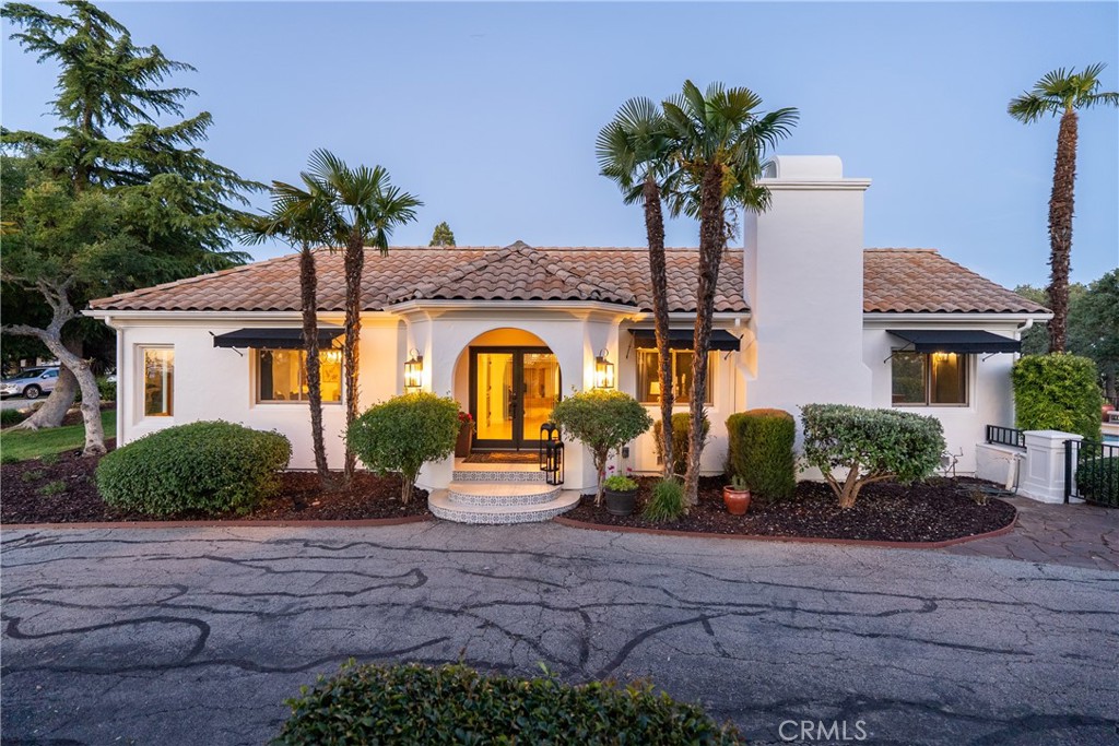 6275 Twin Canyon