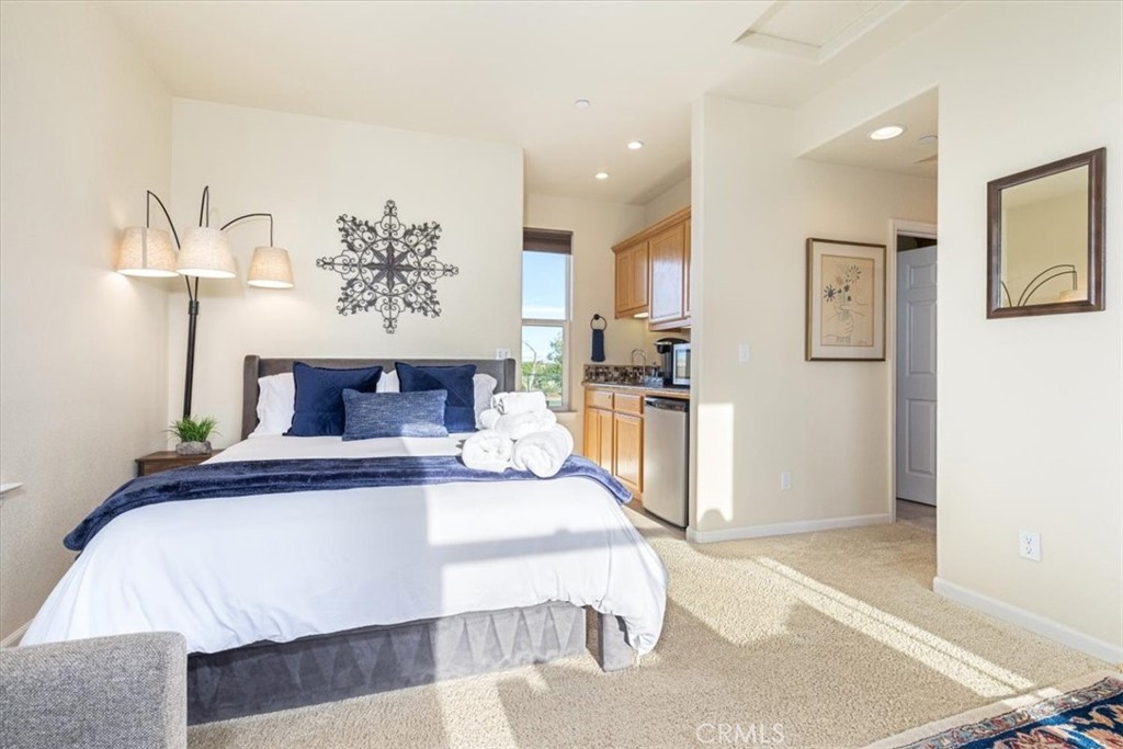 6130 Buckhorn Ridge
