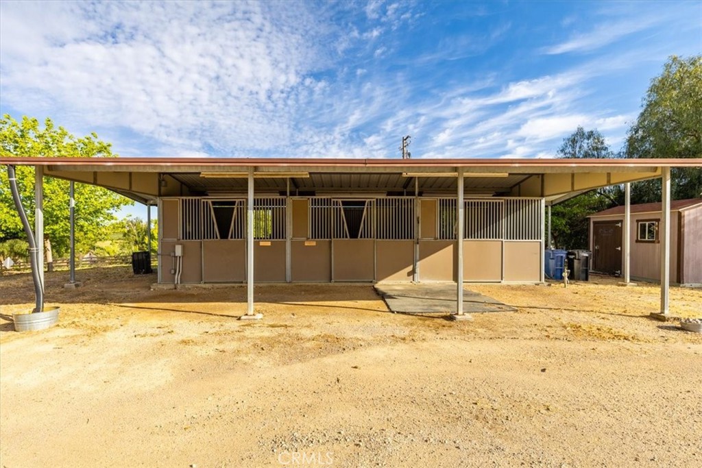 6130 Buckhorn Ridge