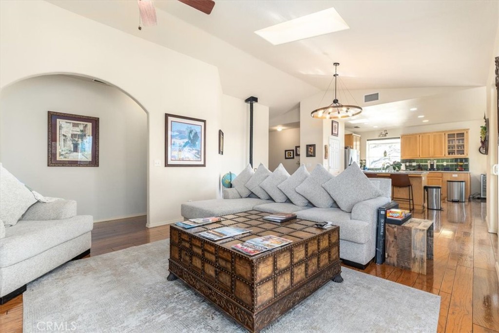 6130 Buckhorn Ridge