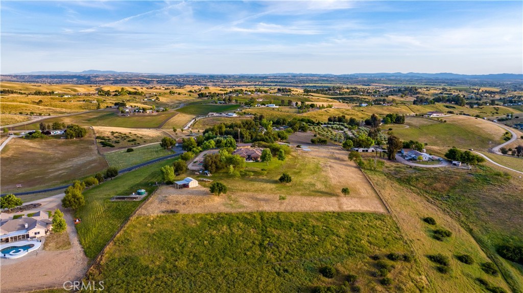 6130 Buckhorn Ridge