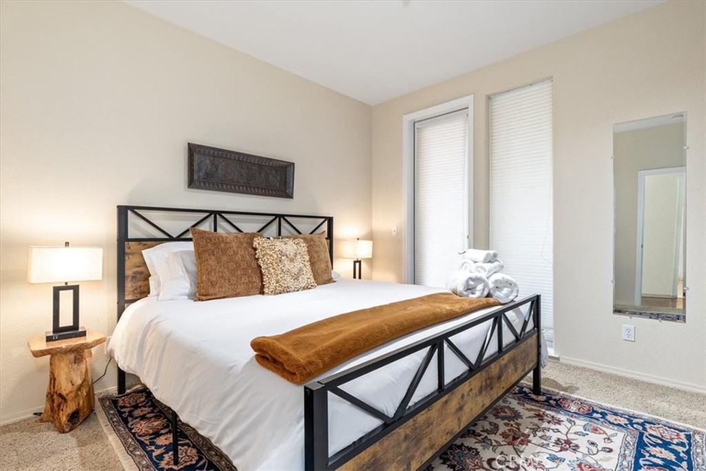 6130 Buckhorn Ridge