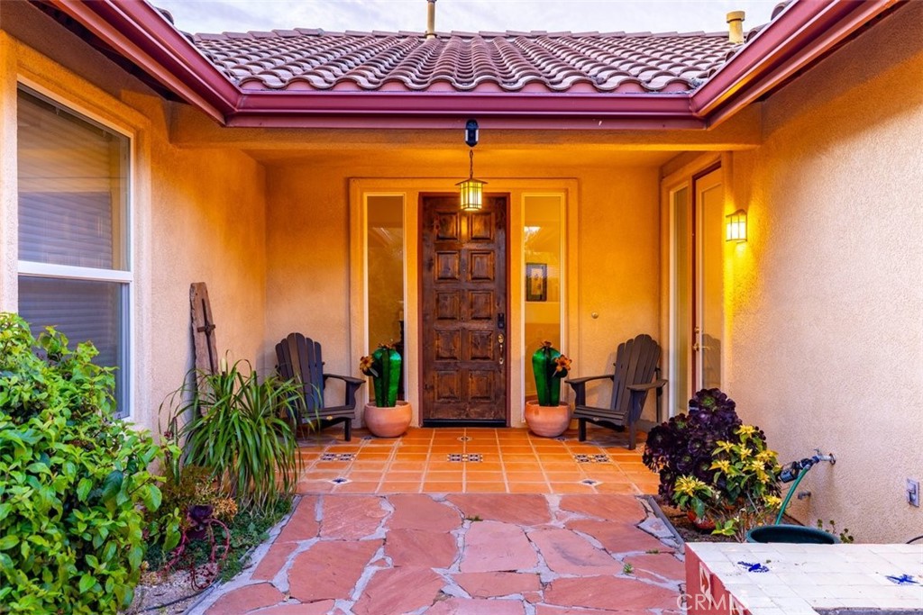 6130 Buckhorn Ridge