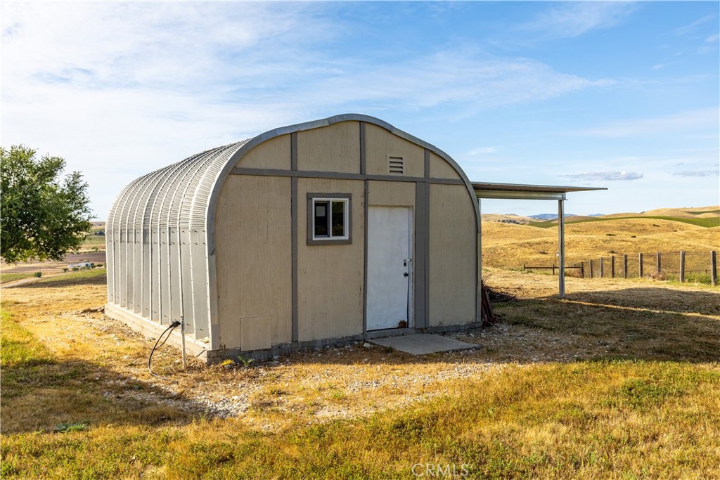 6130 Buckhorn Ridge