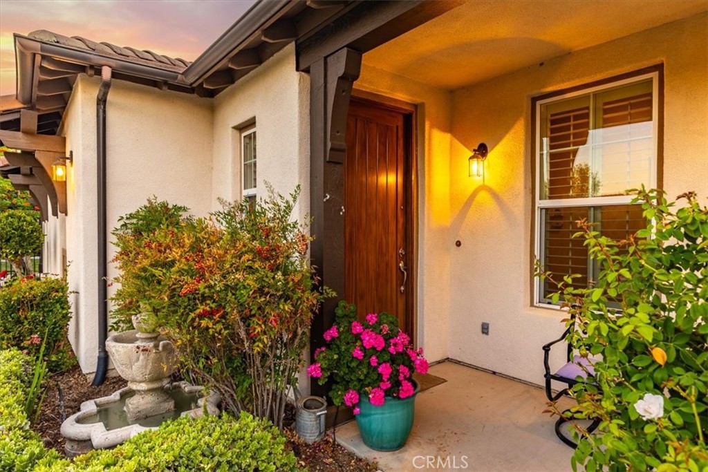 1090 Muscat Court