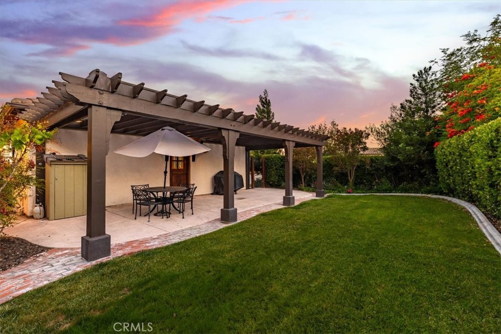 1090 Muscat Court