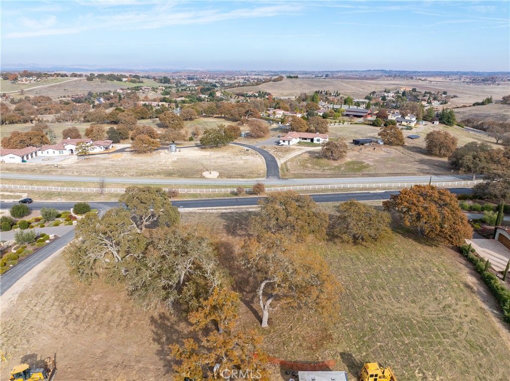 2725 Warm Springs
