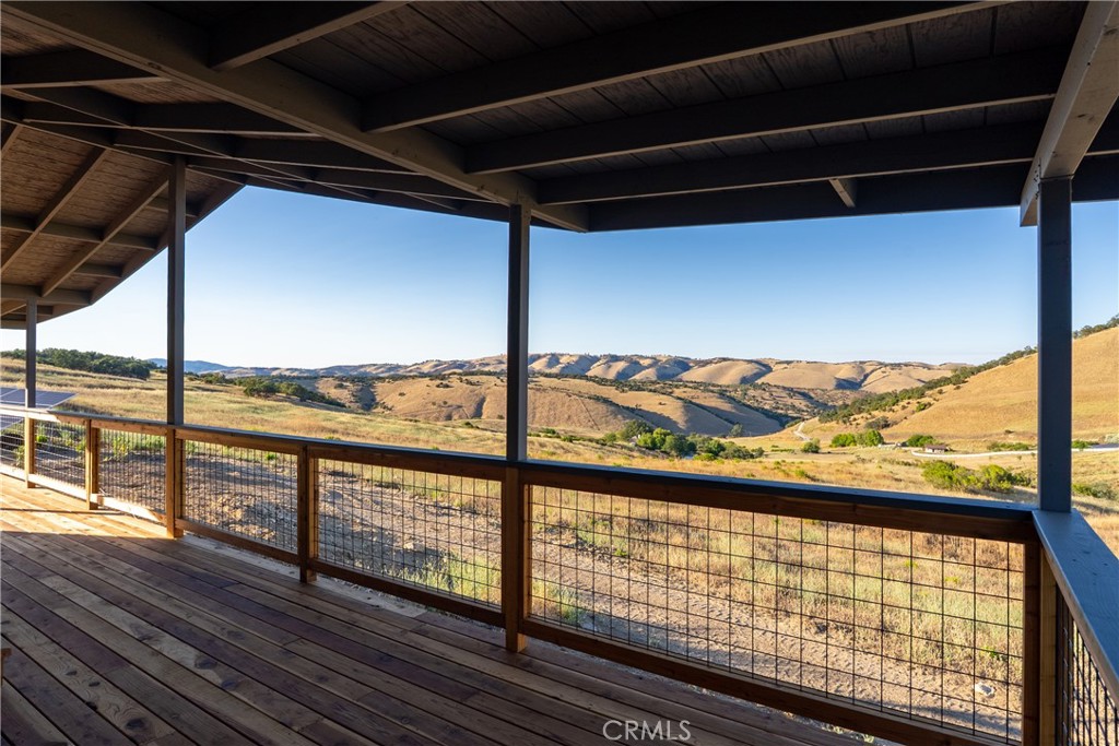 4475 Interlake