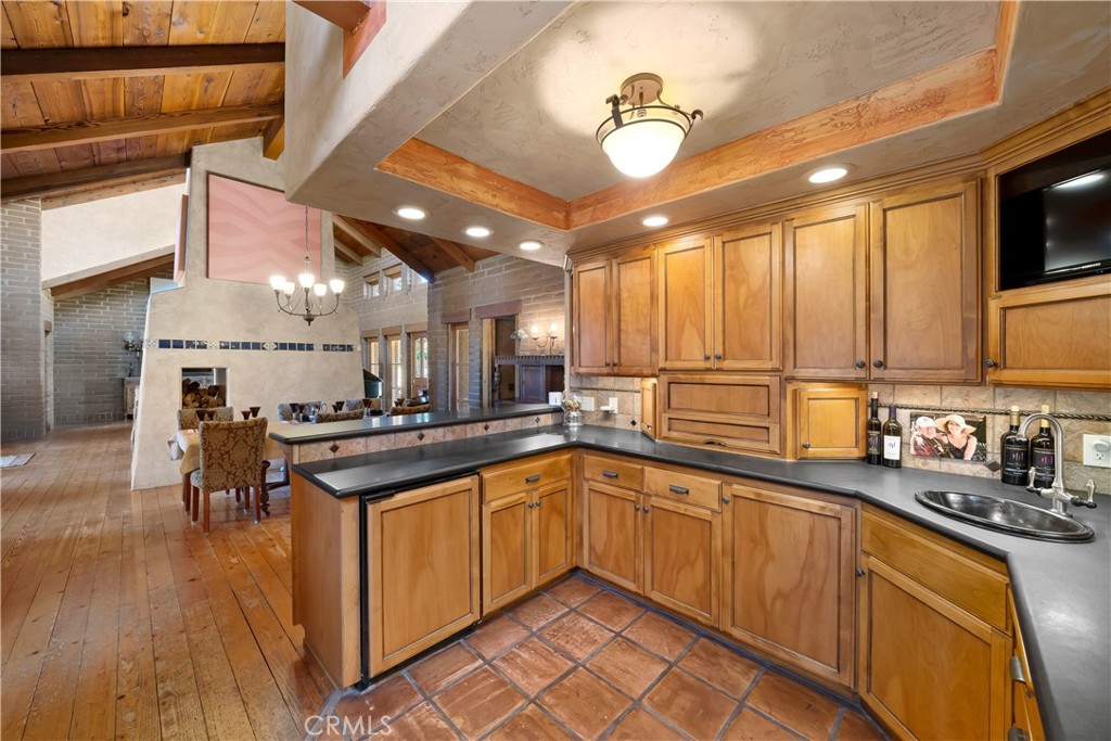 2995 Pleasant