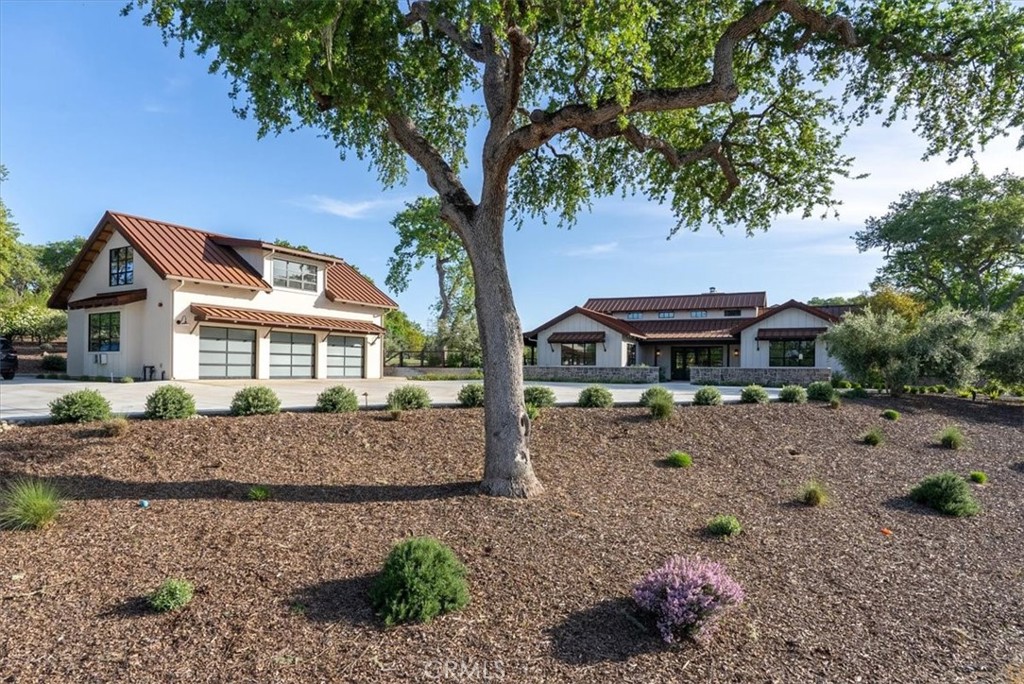 2925 Warm Springs Lane