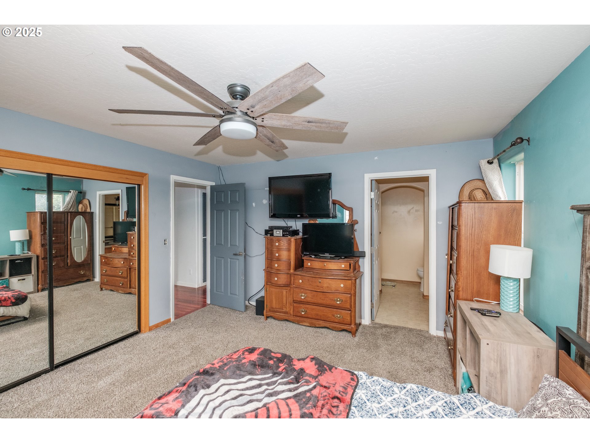 4359 MT VERNON RD