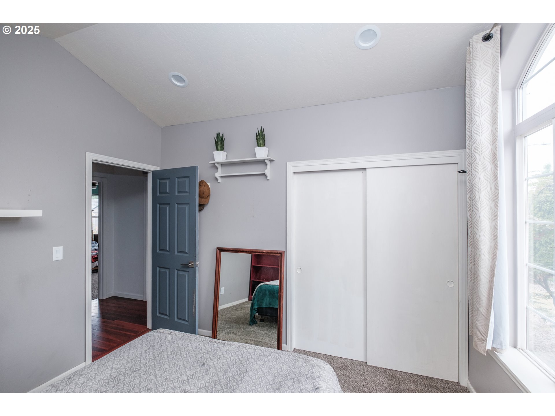 4359 MT VERNON RD