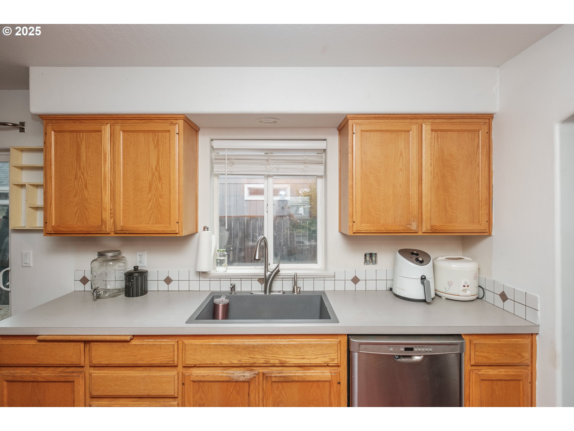4359 MT VERNON RD