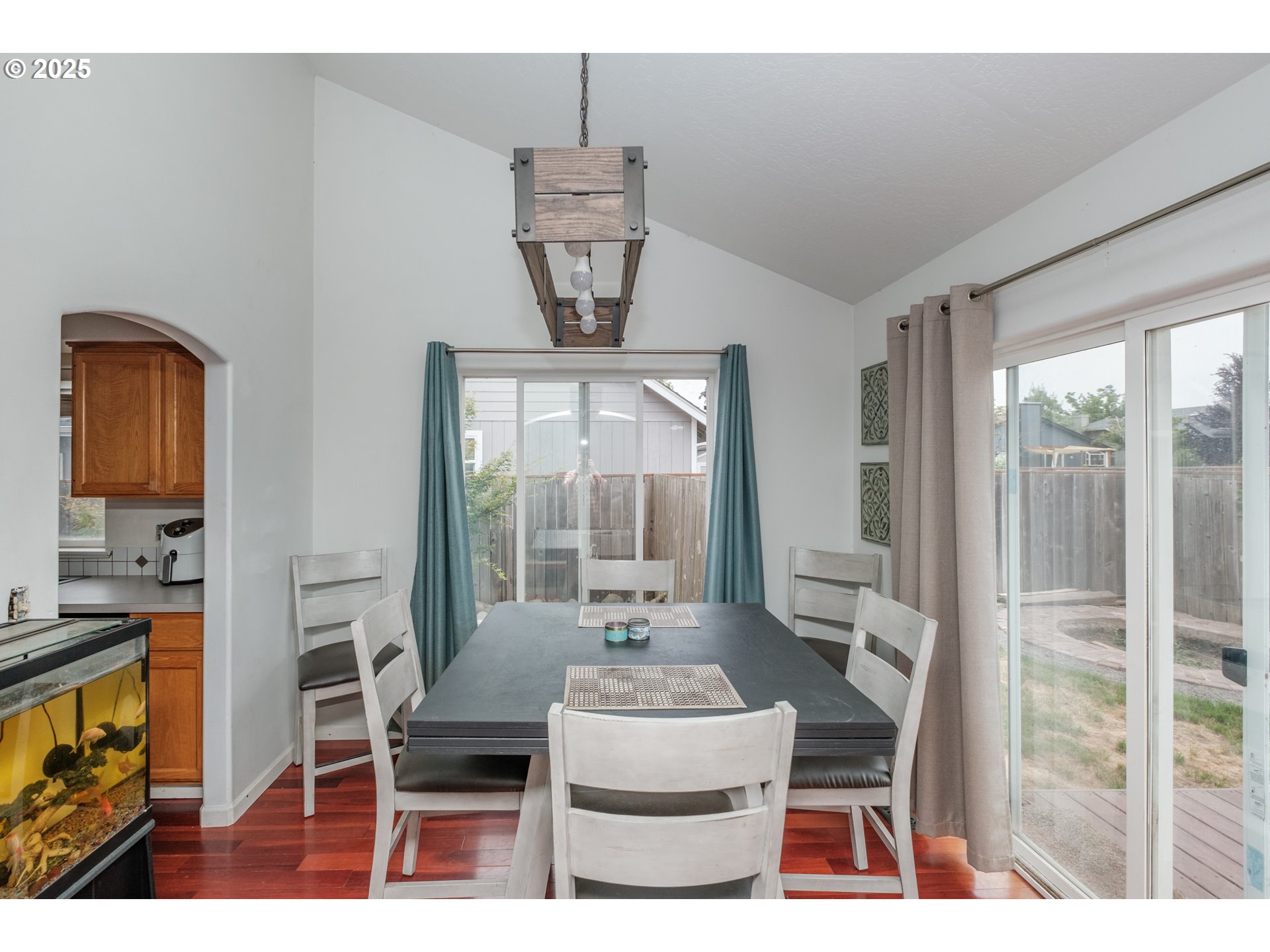 4359 MT VERNON RD