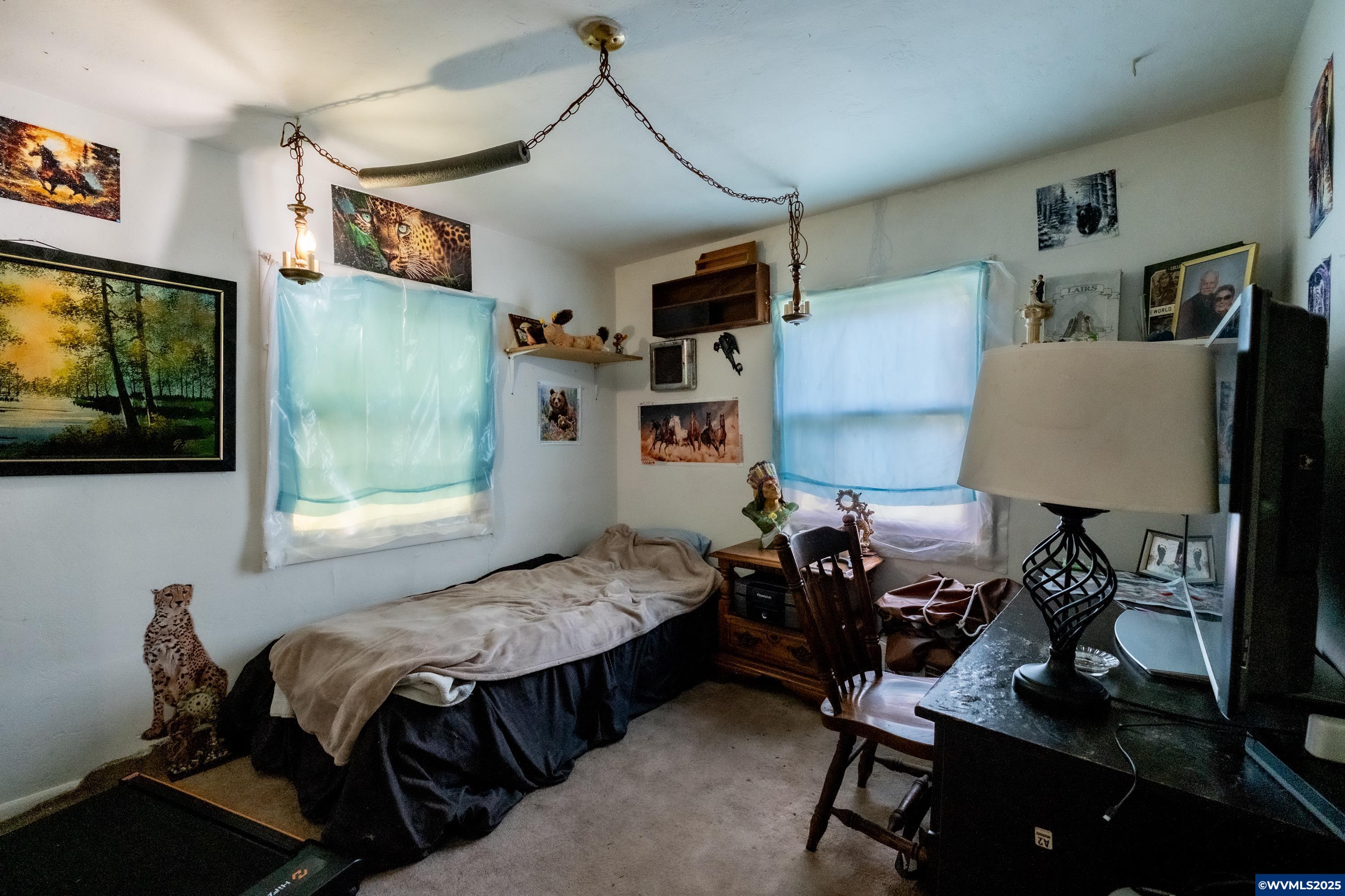 275 Kenwood Av