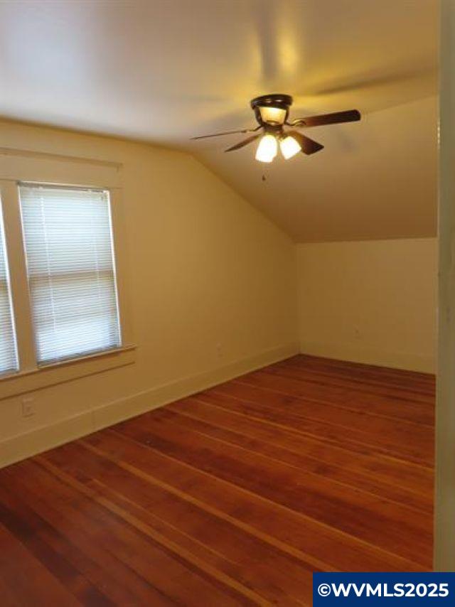 420 4th (-430 1/2) Av