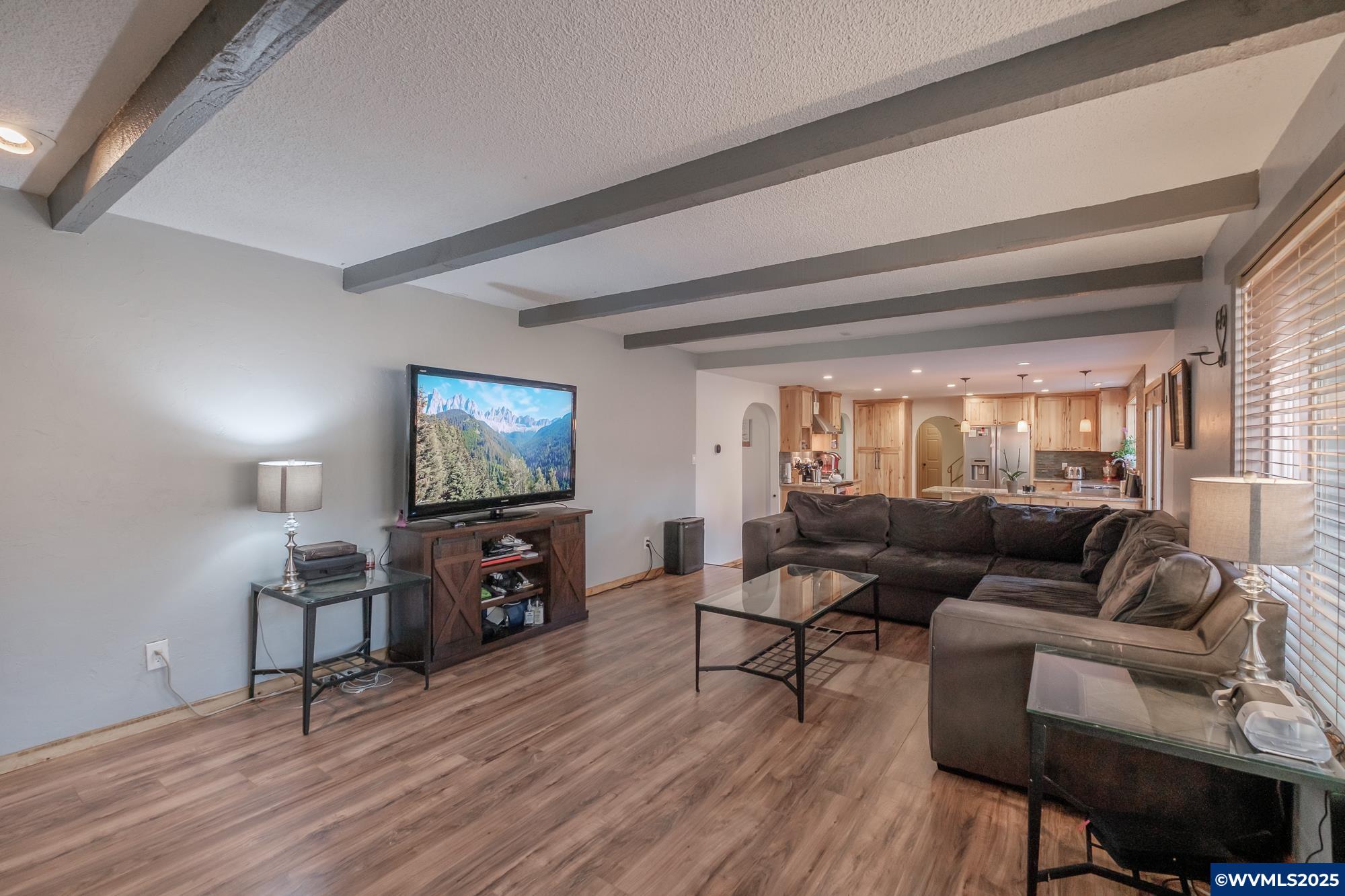 330 Patricia Dr