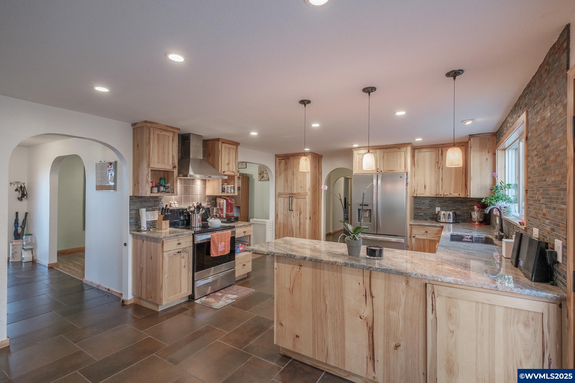 330 Patricia Dr
