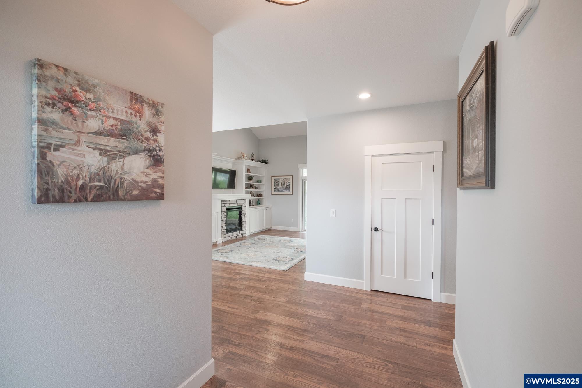 3163 Eagle Ray Ct
