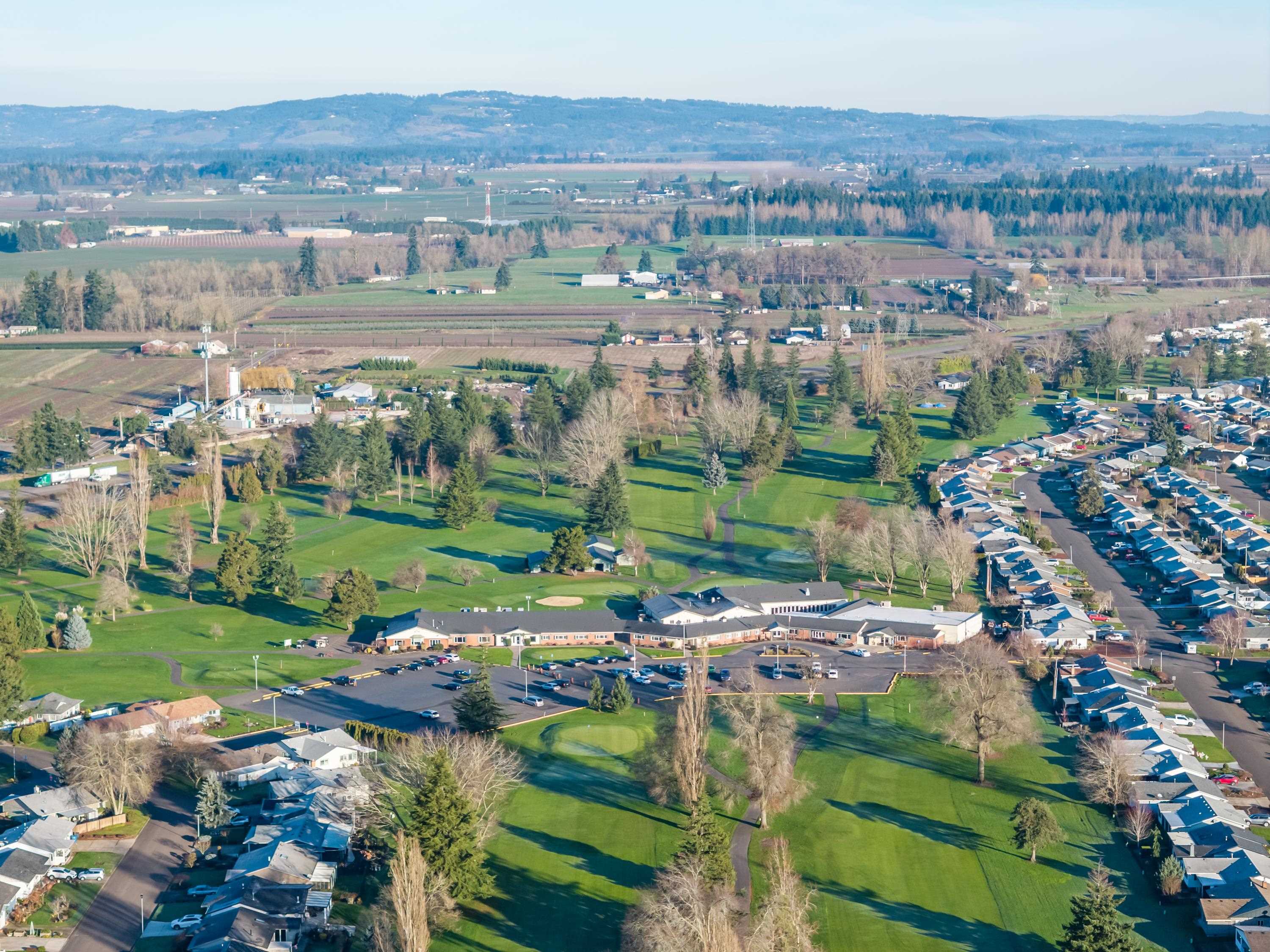 2299 Country Club Ter