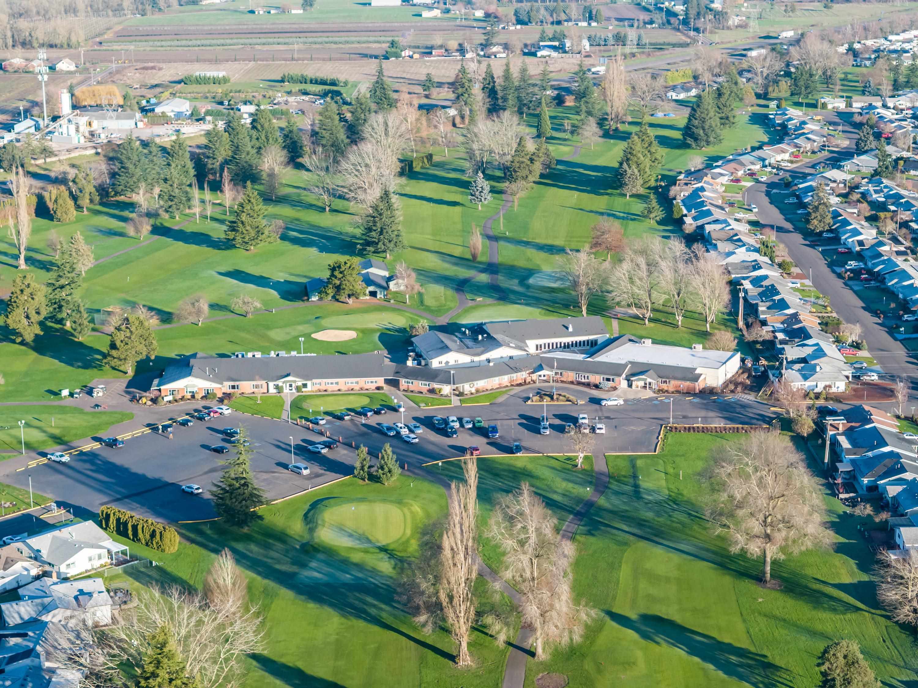 2299 Country Club Ter