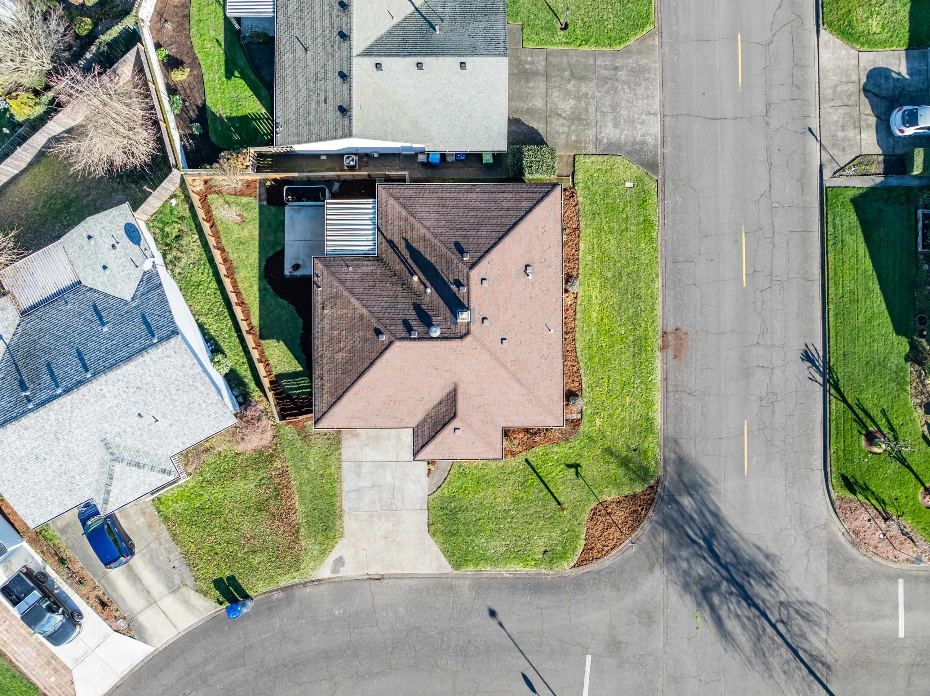 2299 Country Club Ter