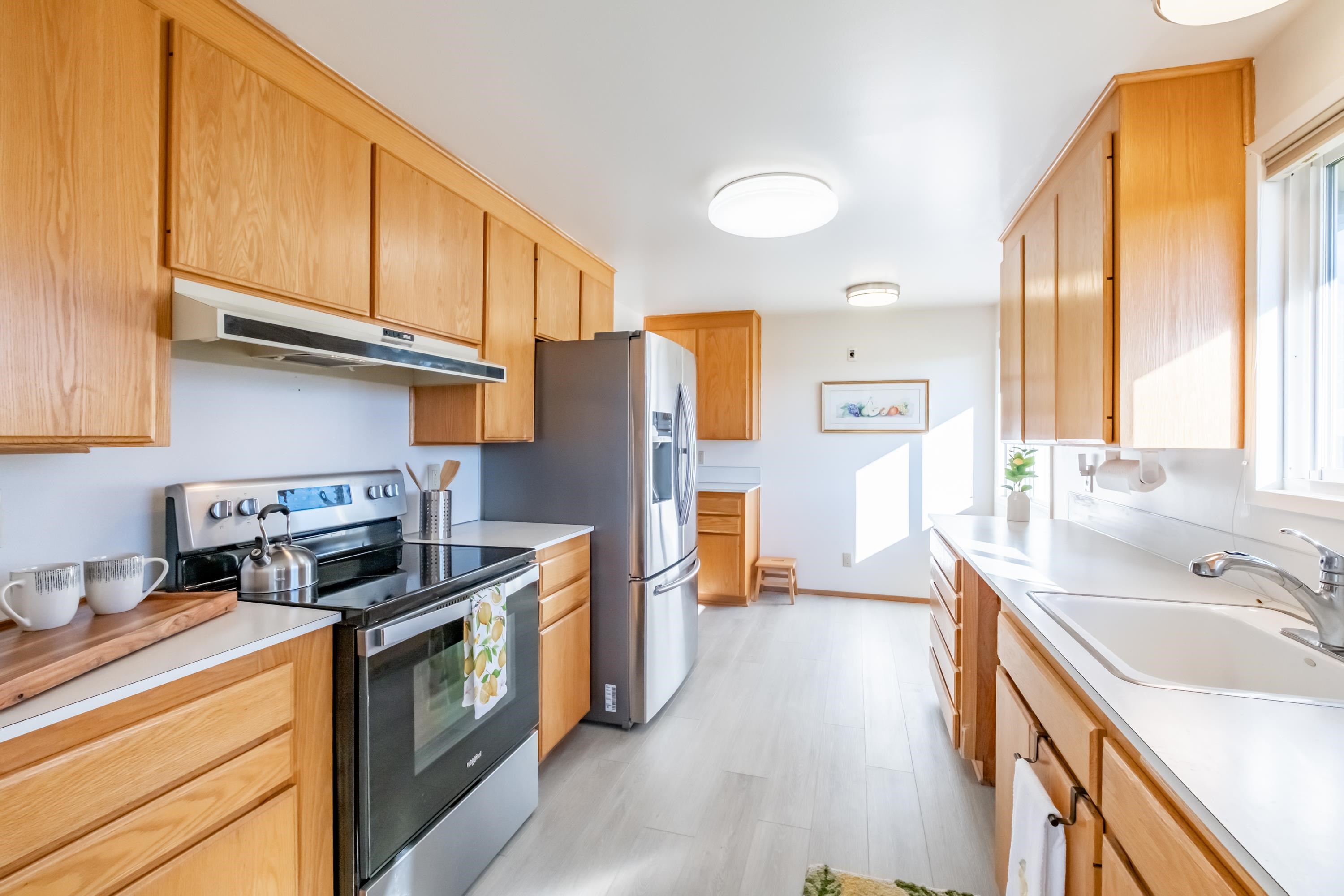 2299 Country Club Ter