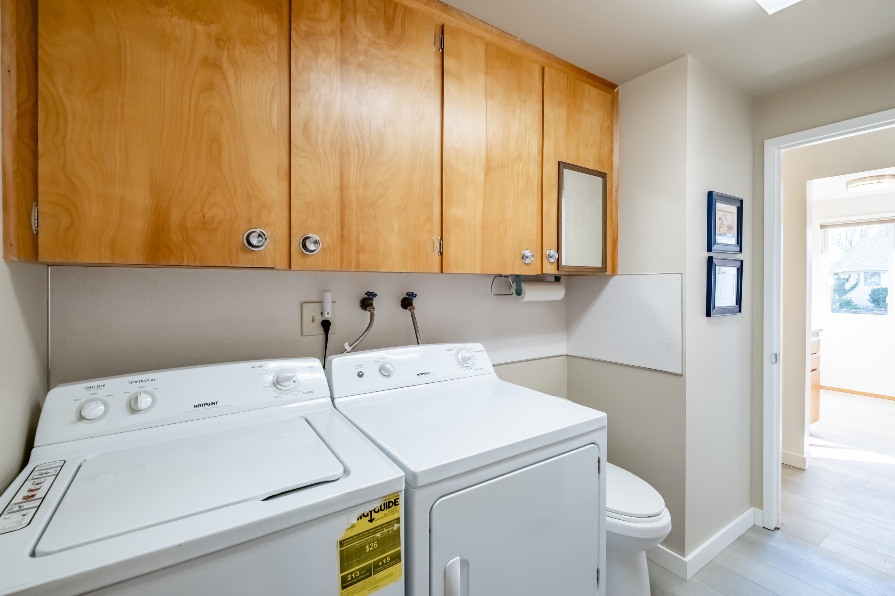 2299 Country Club Ter