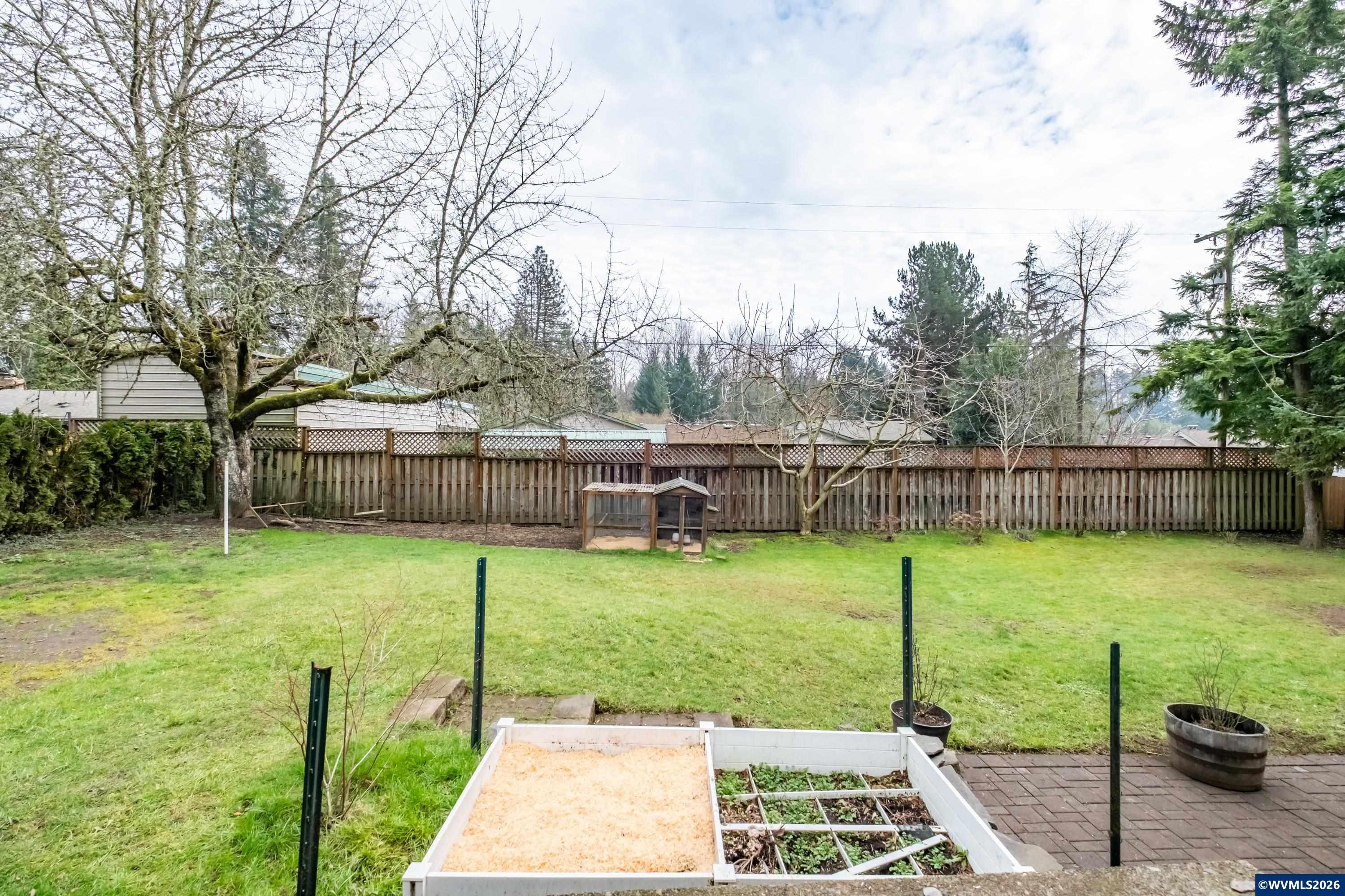 1115 NW Green Acres Lp