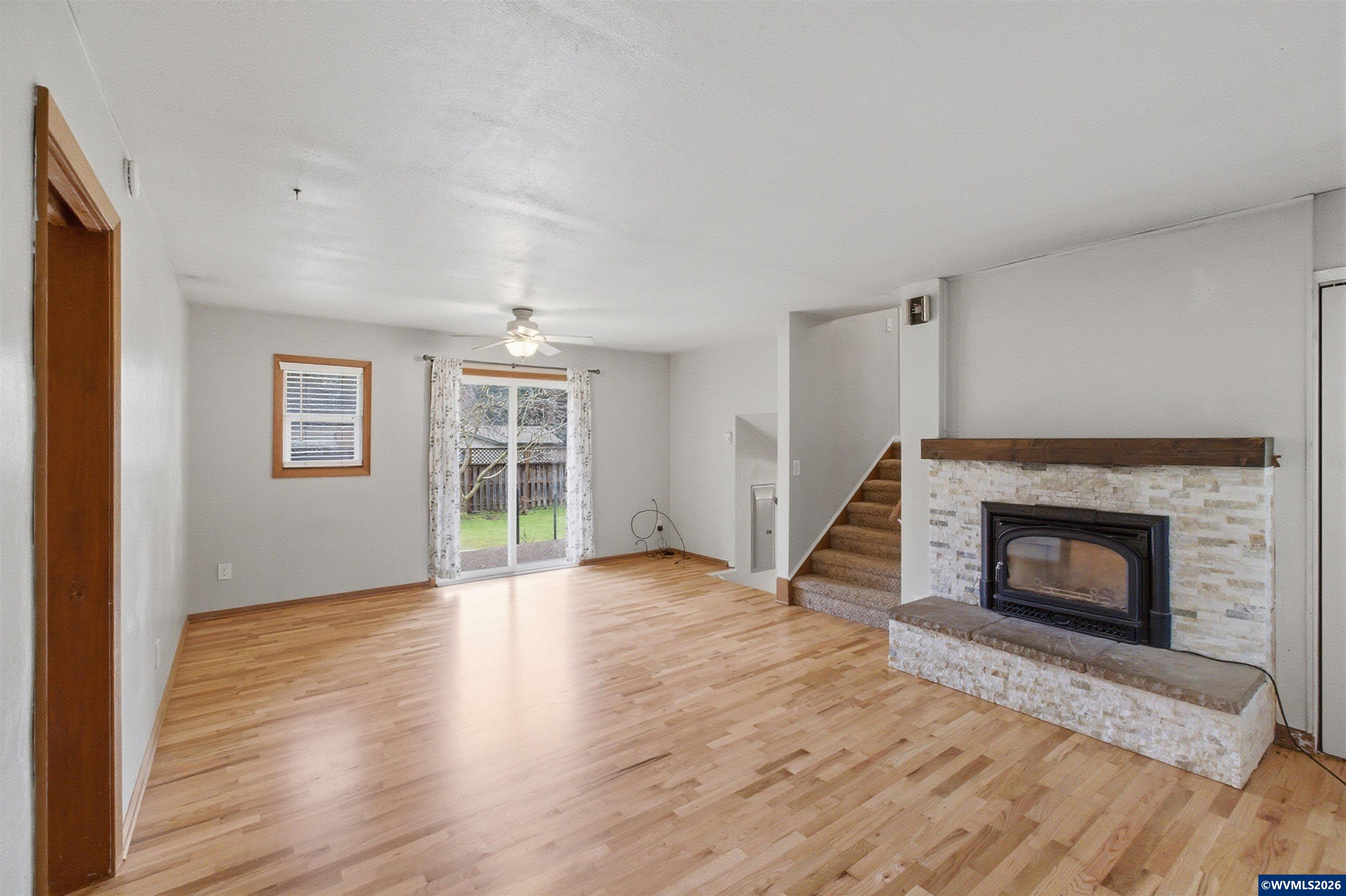 1115 NW Green Acres Lp