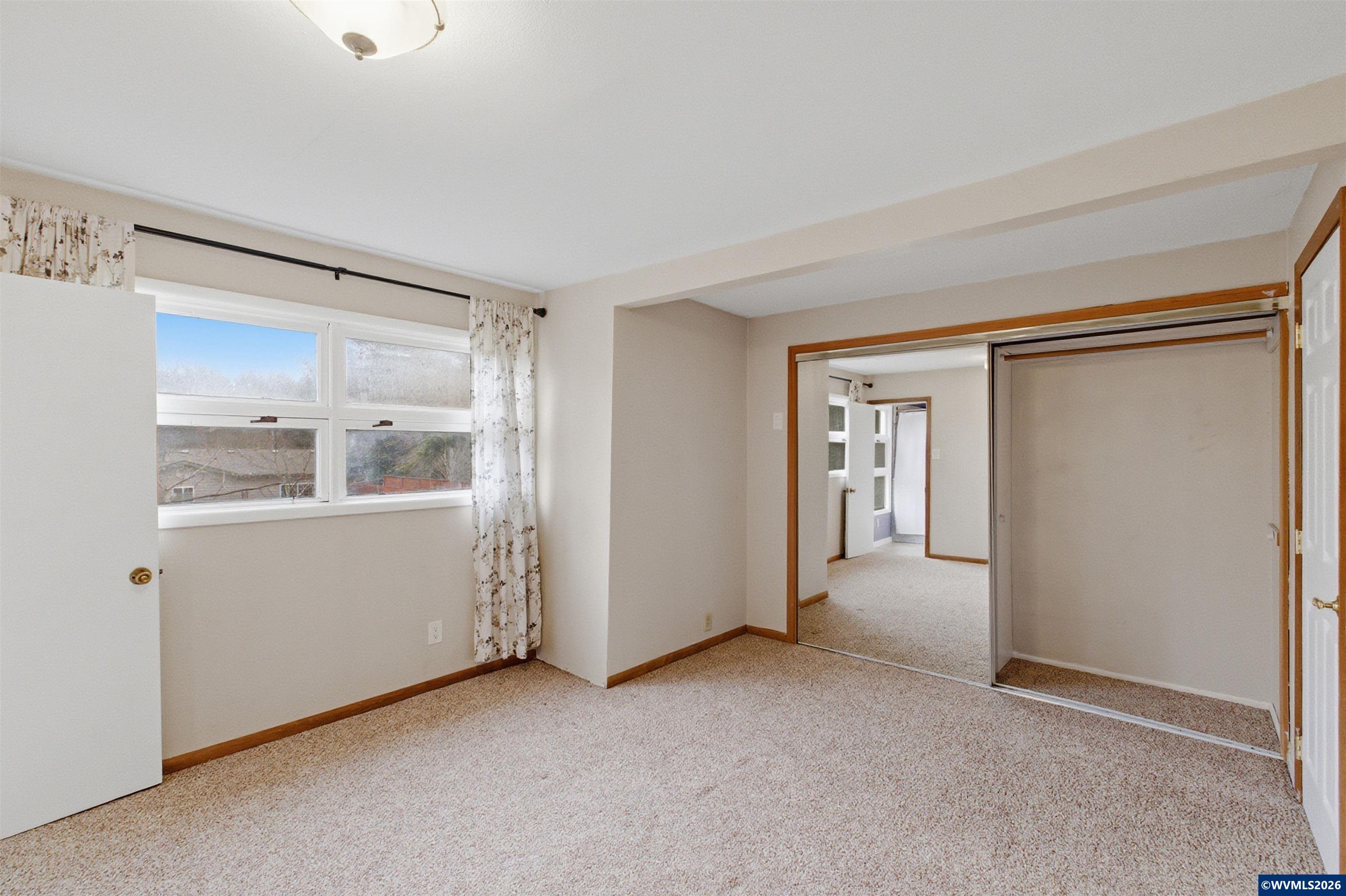 1115 NW Green Acres Lp