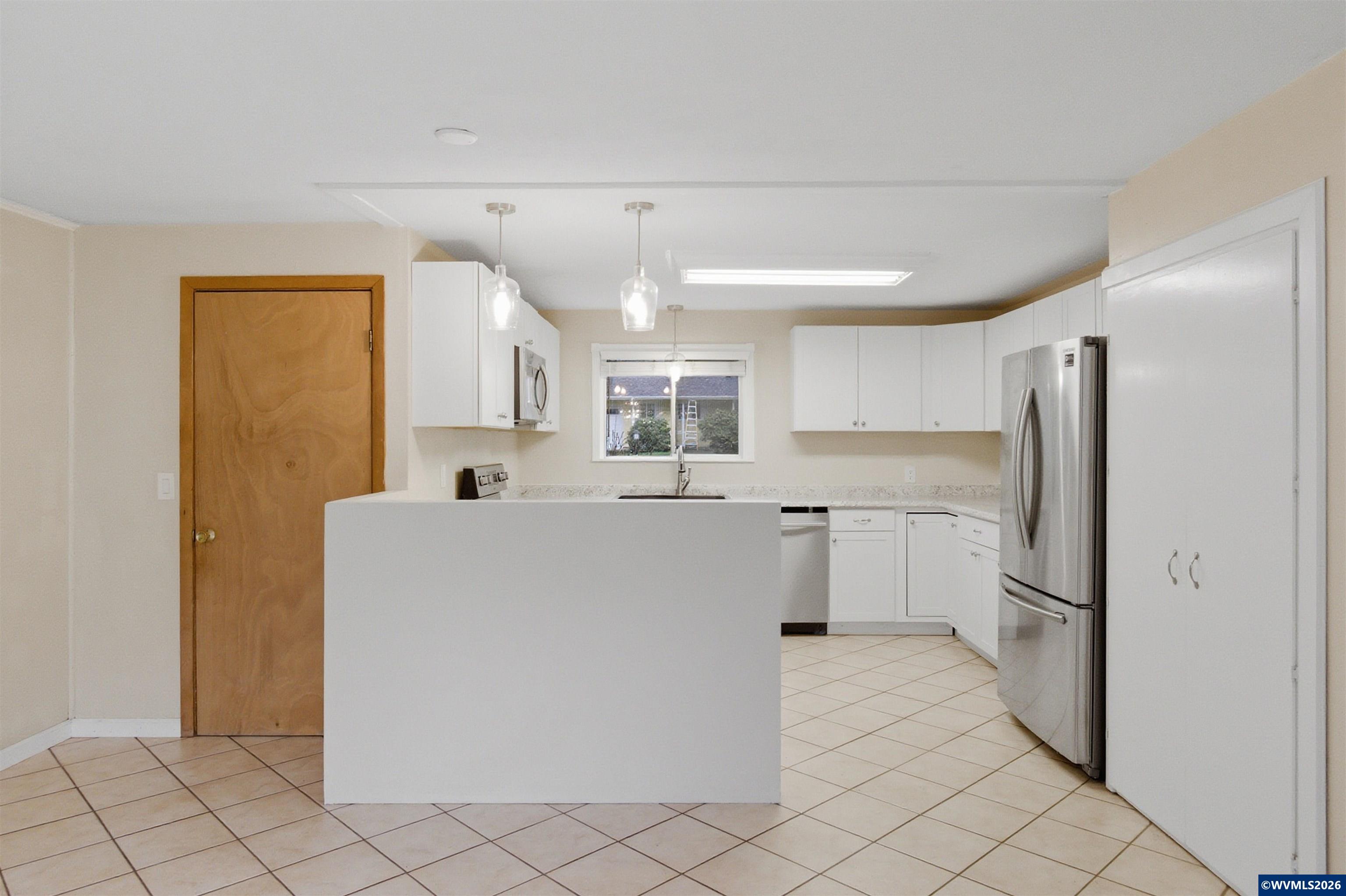 1115 NW Green Acres Lp