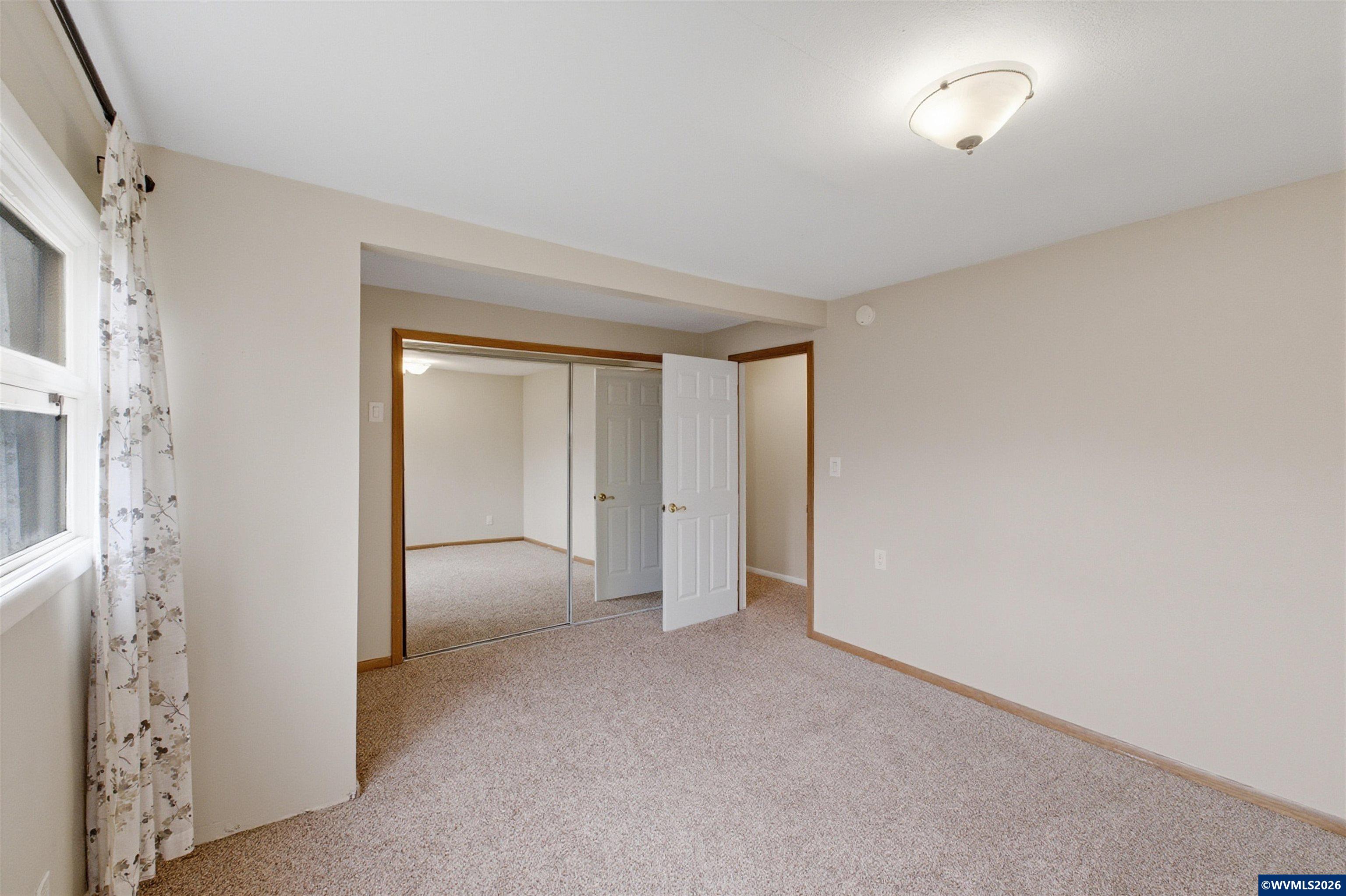 1115 NW Green Acres Lp