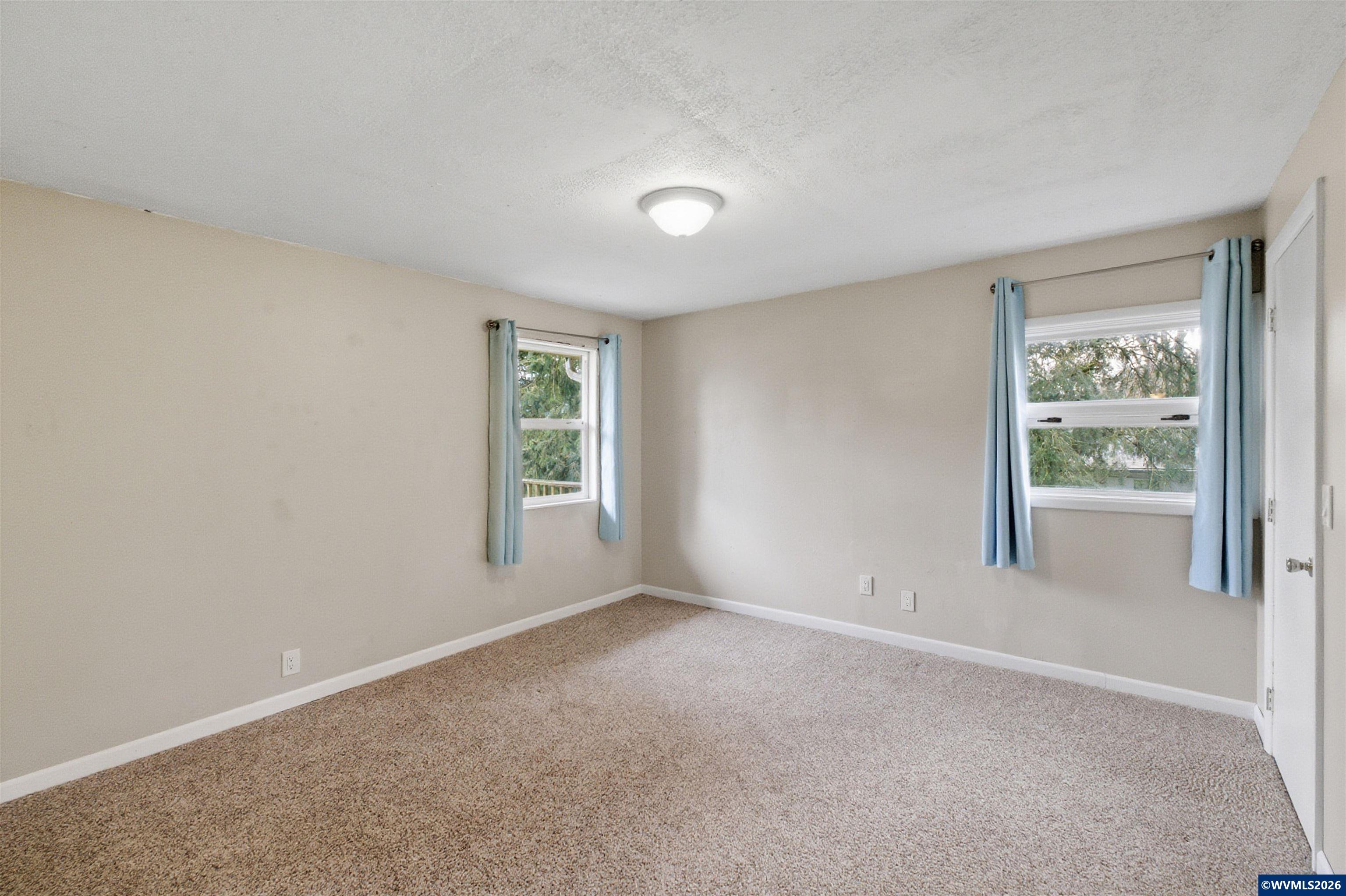 1115 NW Green Acres Lp