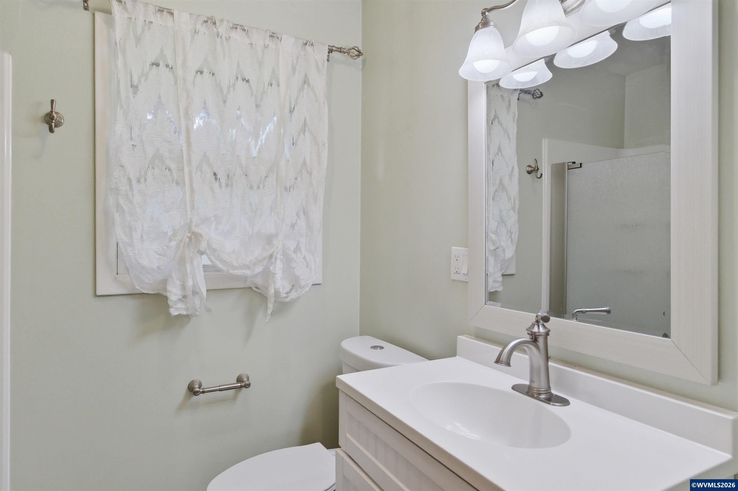 1115 NW Green Acres Lp