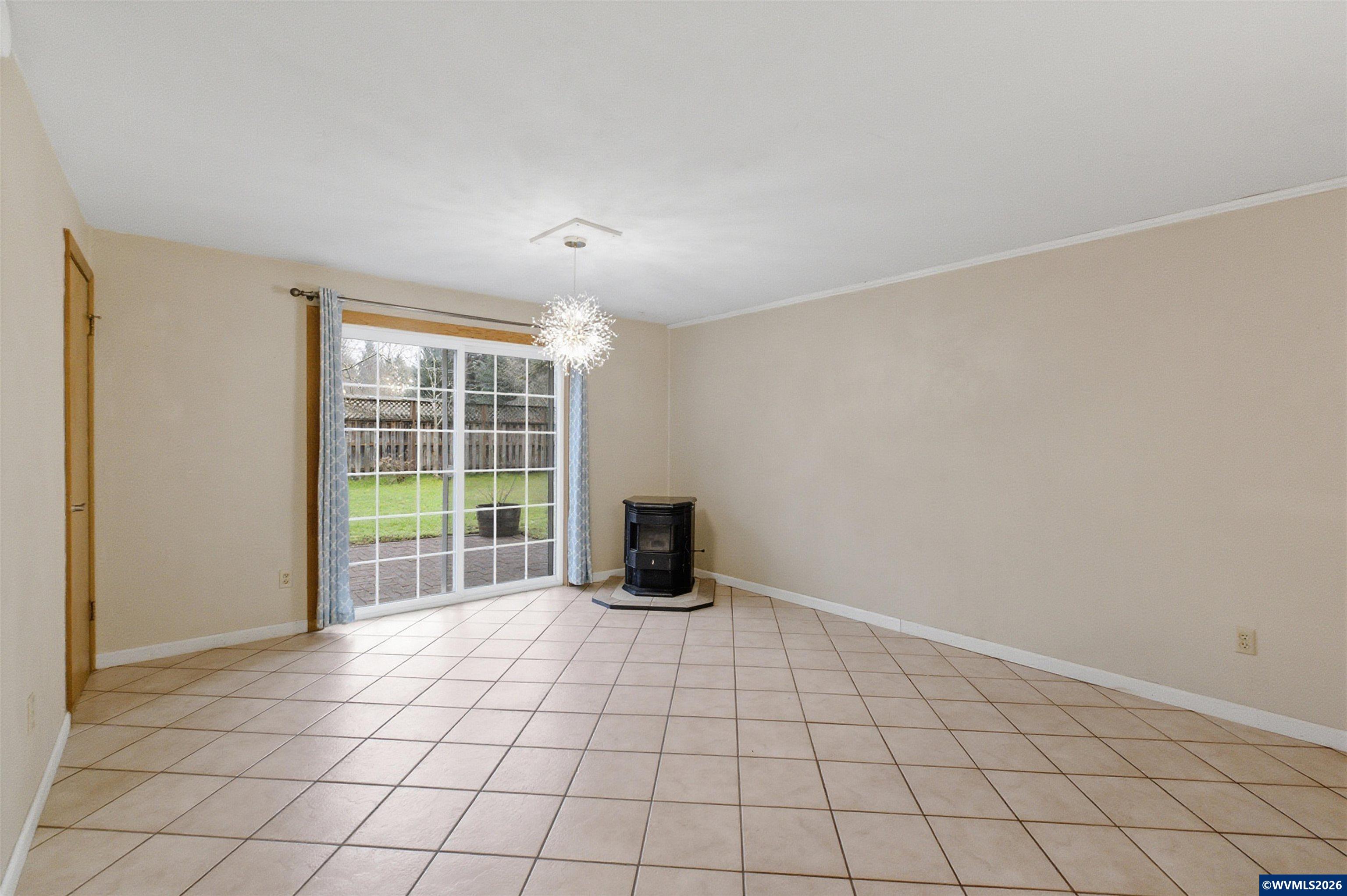 1115 NW Green Acres Lp