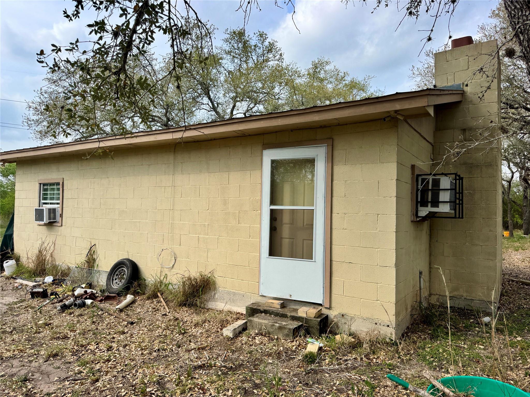 4025 Oil Field Road