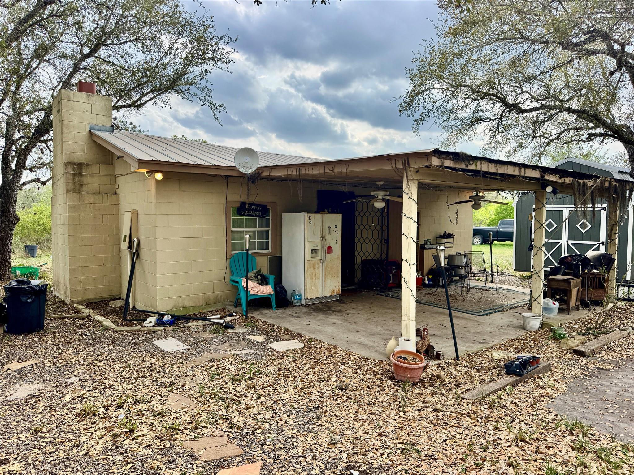 4025 Oil Field Road
