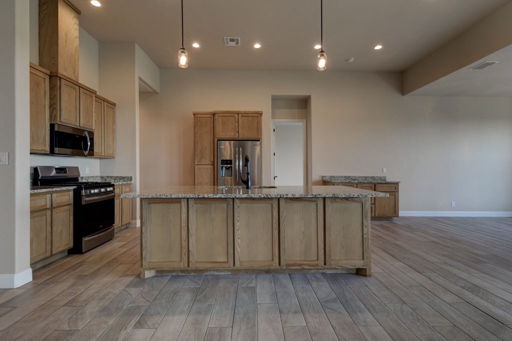 246 Yorktown Blvd 45